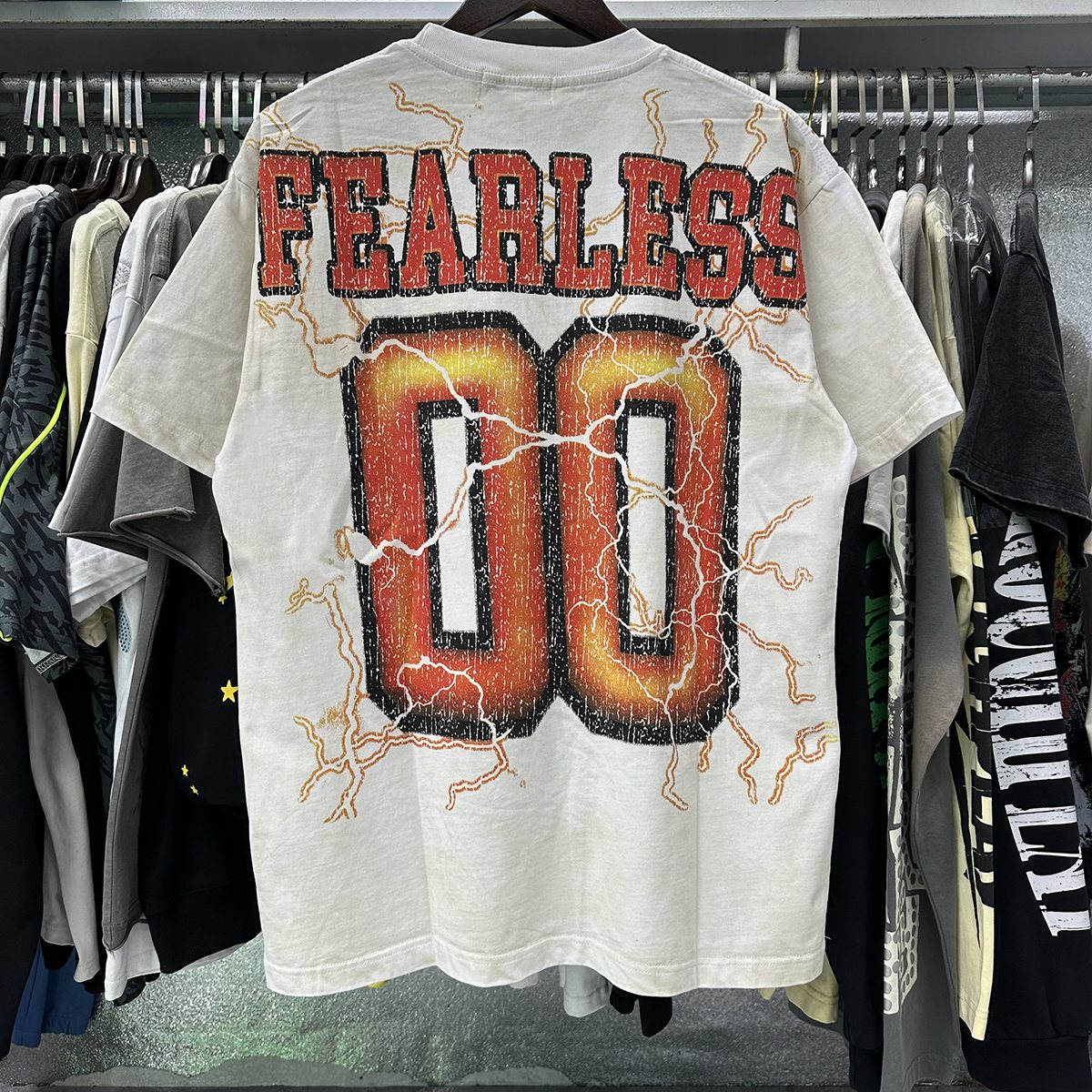 MAJESTIK Fearless 00 Football Bear Graphic T-Shirt ¡ª context