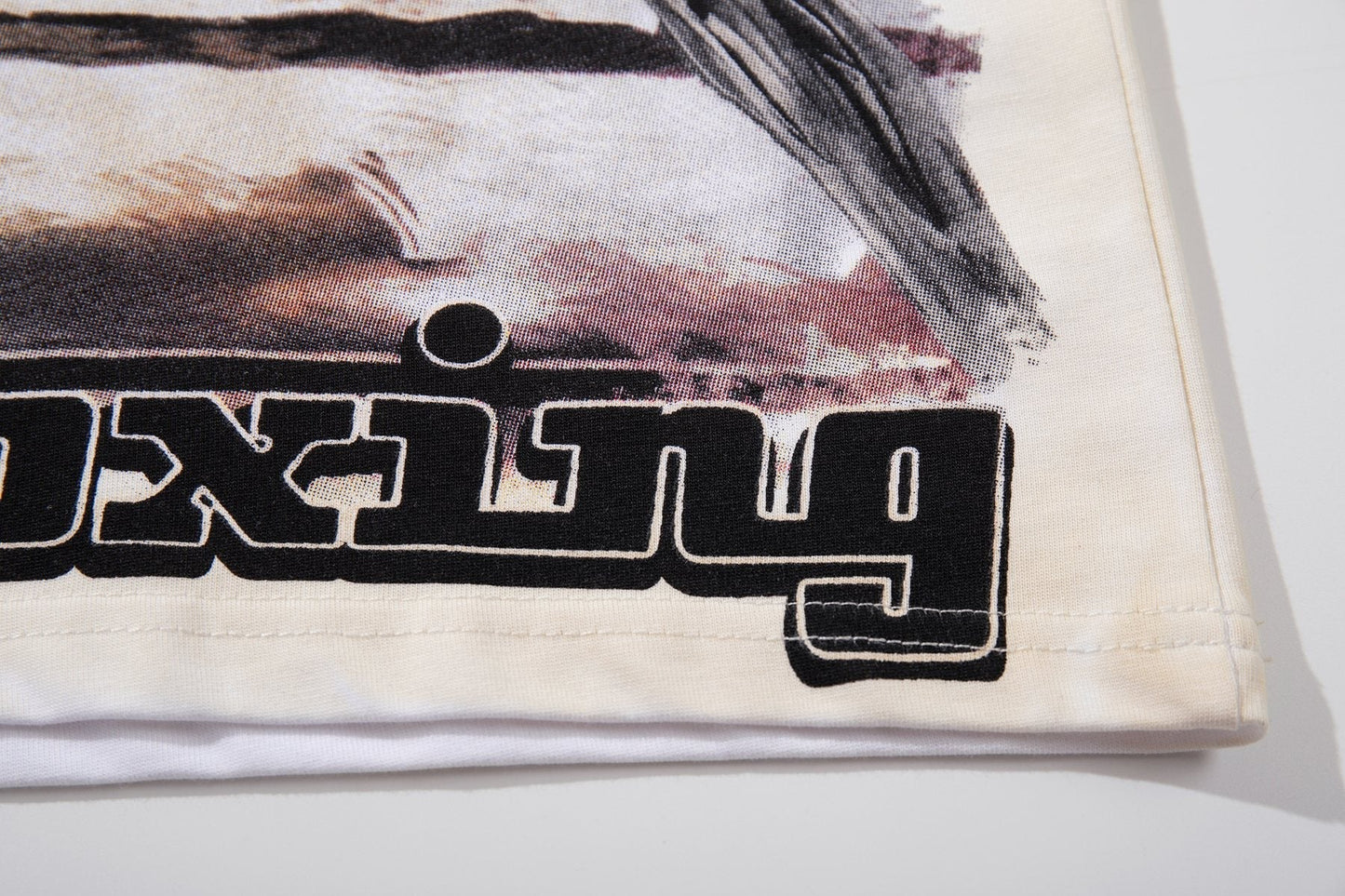 MAJESTIK Skeleton Boxing Graphic T-Shirt ¡ª detail