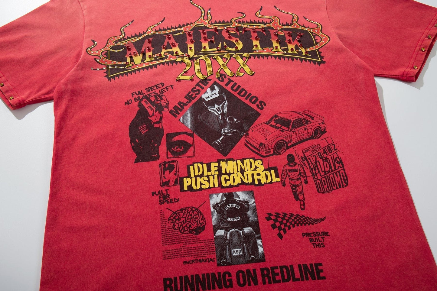 MAJESTIK Washed Red Graphic Short-Sleeve T-Shirt ¡ª detail