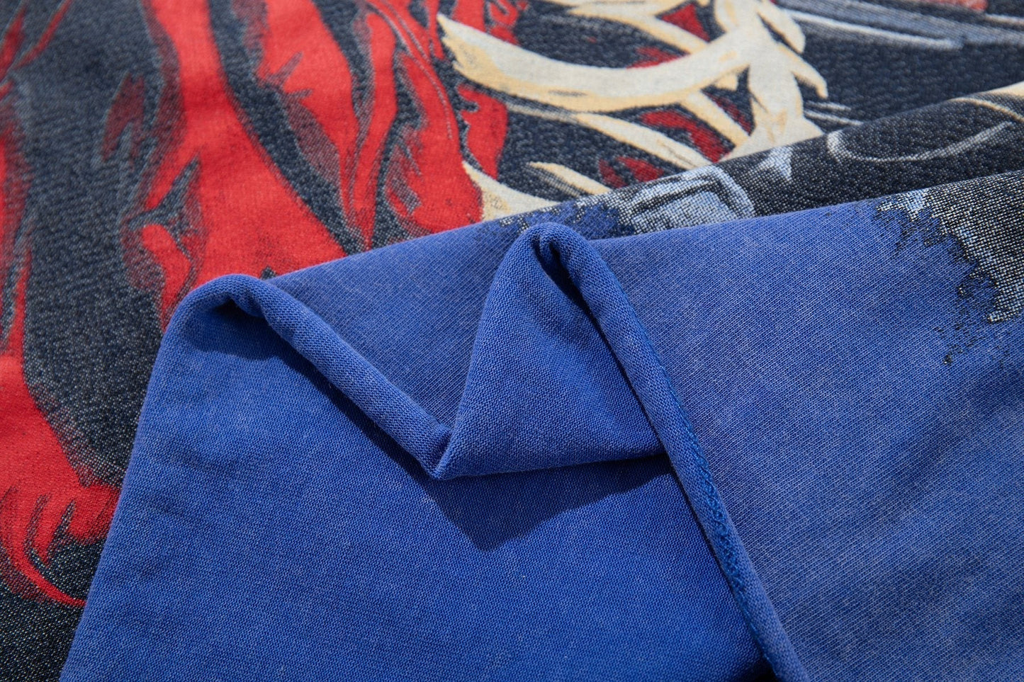 MAJESTIK Skeleton Driver Graphic T-Shirt ¡ª detail